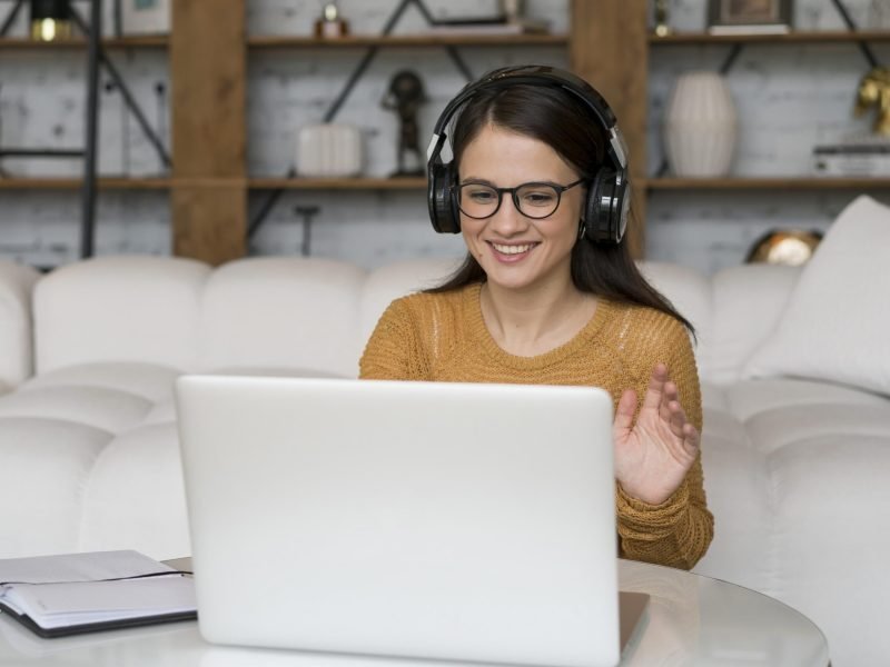 woman-working-her-laptop